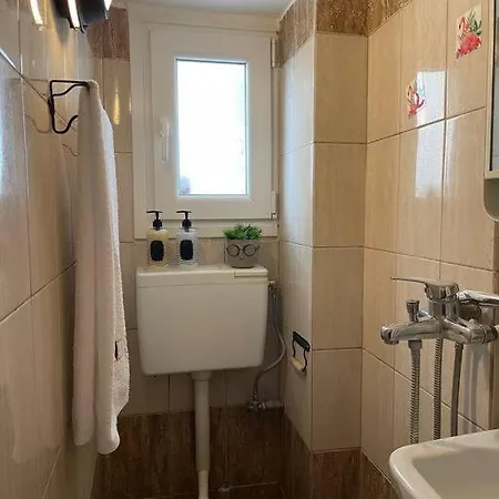 Apartment 7 *